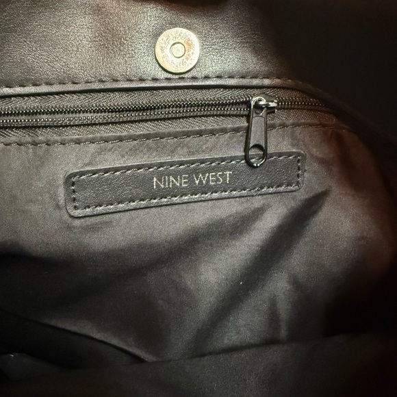 Nine West Gray and Black Patterned Crossbody Bag - Picture 7 of 12